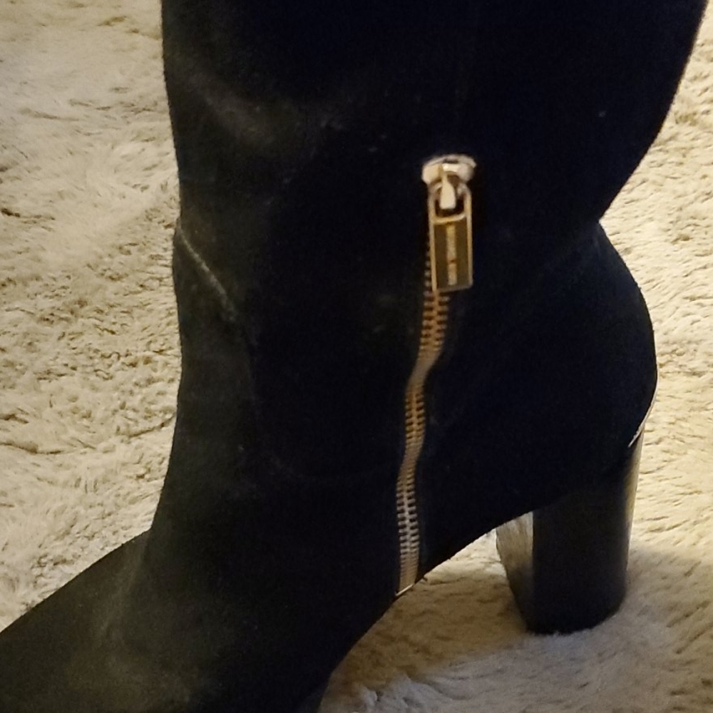 Michael Kors suede black boots - Picture 2 of 4